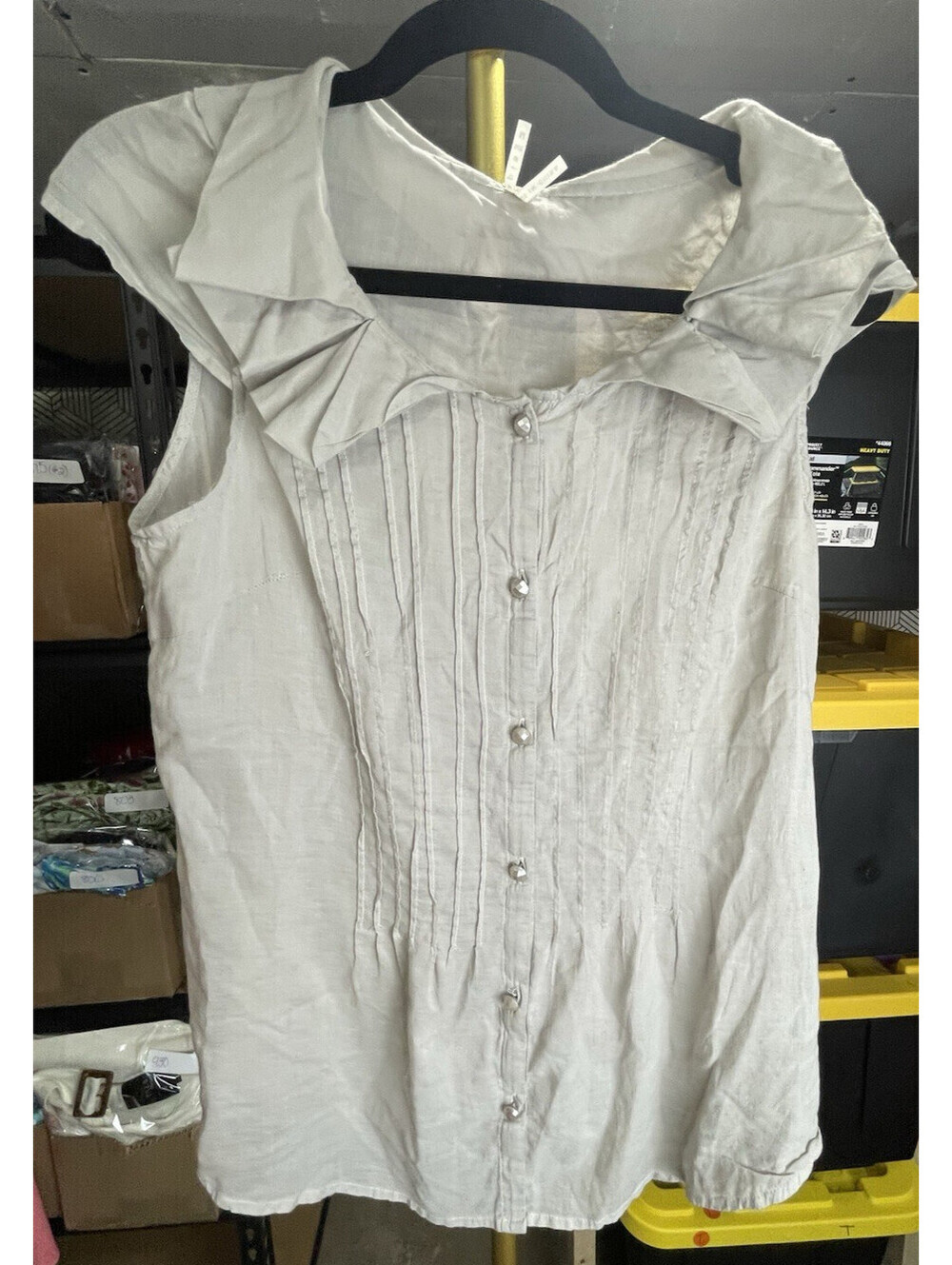LAPIS Ruffled Neck Sleeveless Blouse M Pleated Button Up 100% Cotton Stone Top